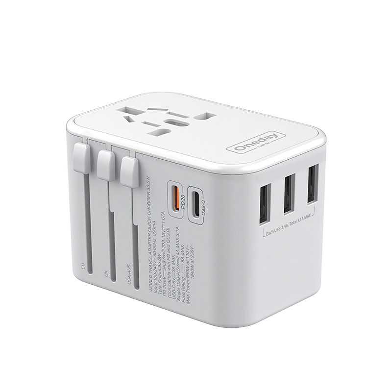 IC03 Multi-function Travel adapter & charger